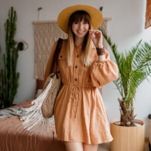 Vestido Amarelo de Manga Curta